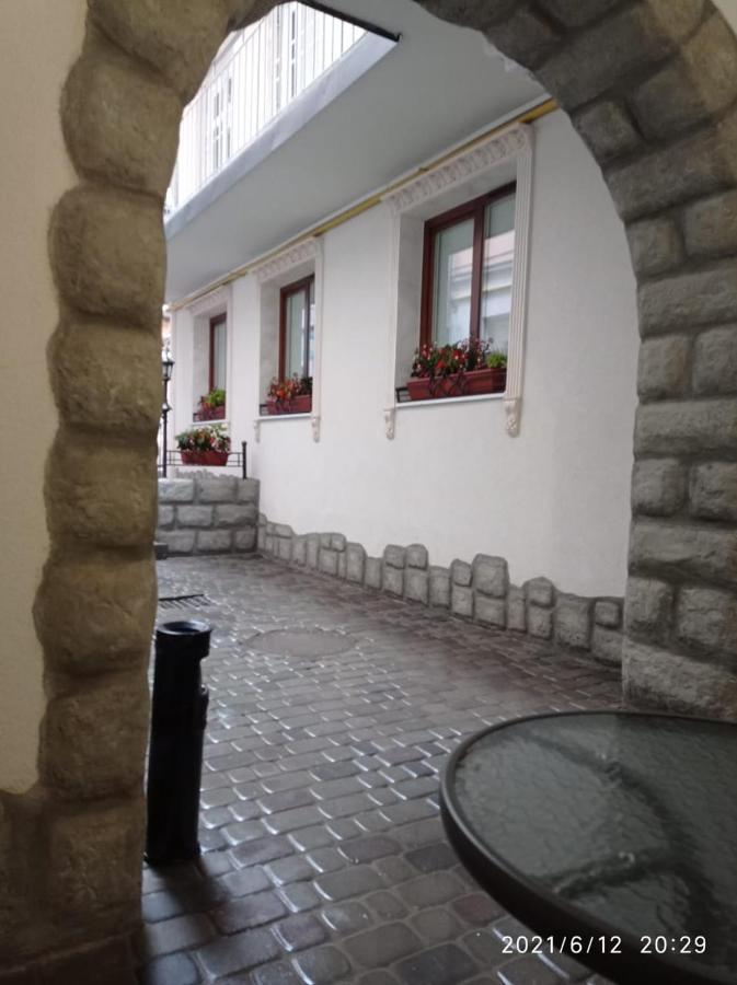 Rynok 25 Modern Lviv Center Apartment Exterior photo